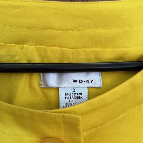 Spring button coat - Picture 4 of 6